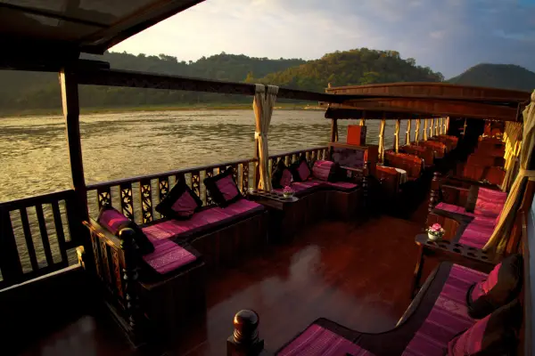 2 Days 1 Night Upstream Cruise to Houay Xay