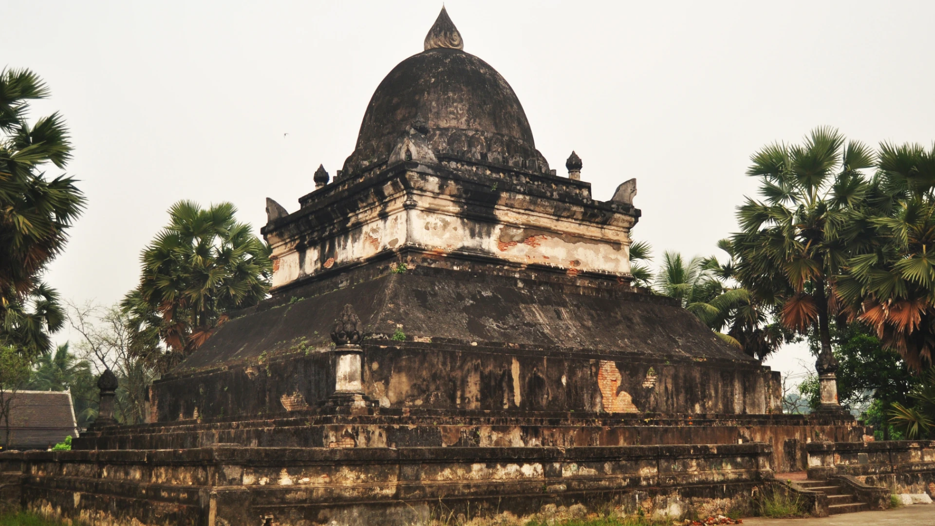 Wat Wisunarat Temple (Wat Visoun)