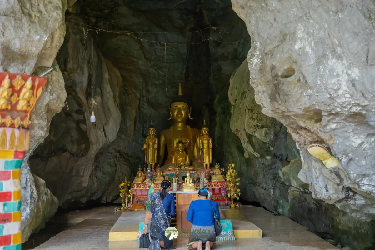 บ้านถ้ำช้าง