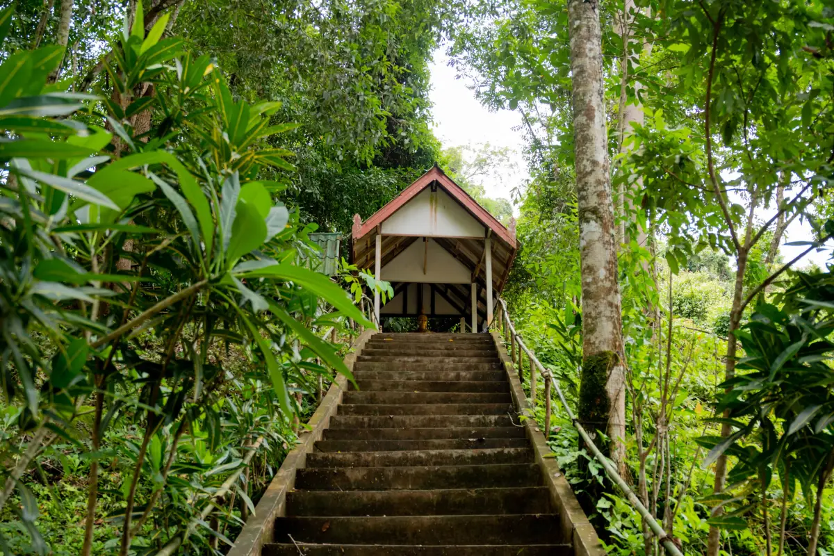 น้ำตกแก่งยุย