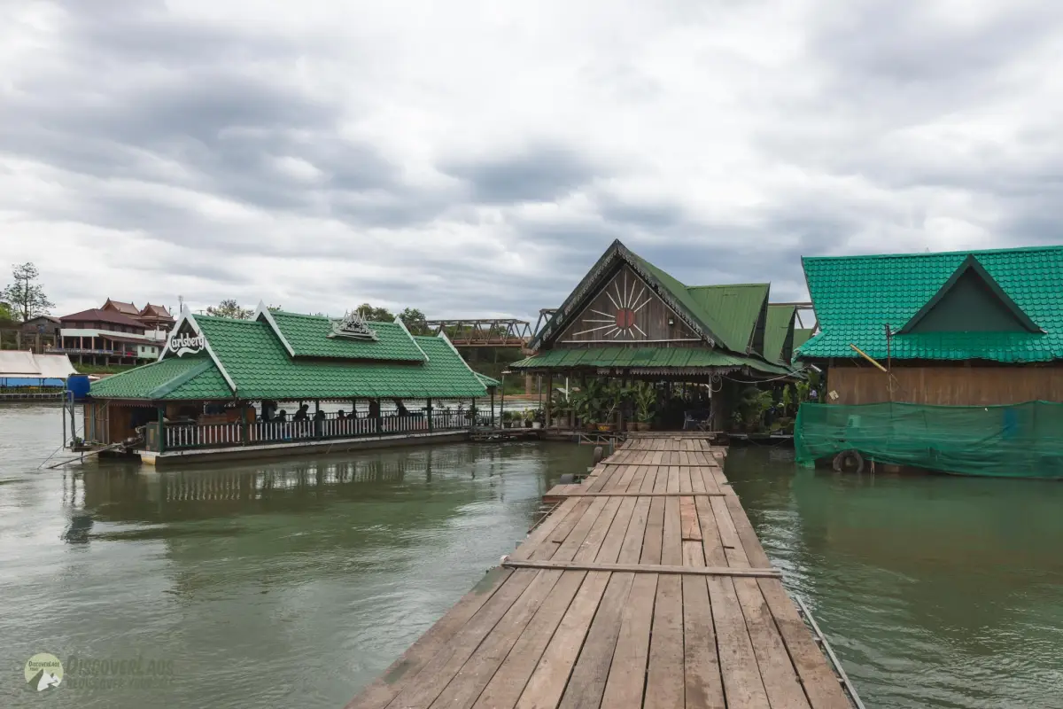 Tha Ngon Floating Restaurant