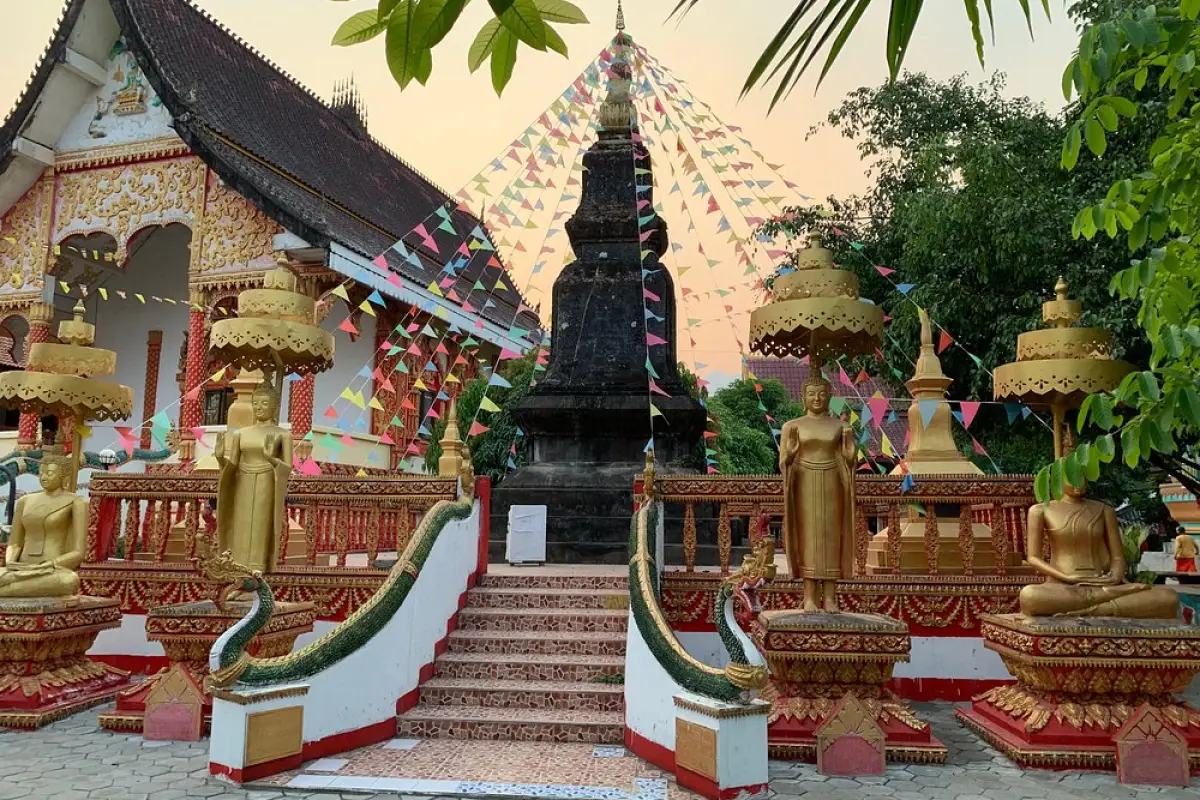 Wat That Temple