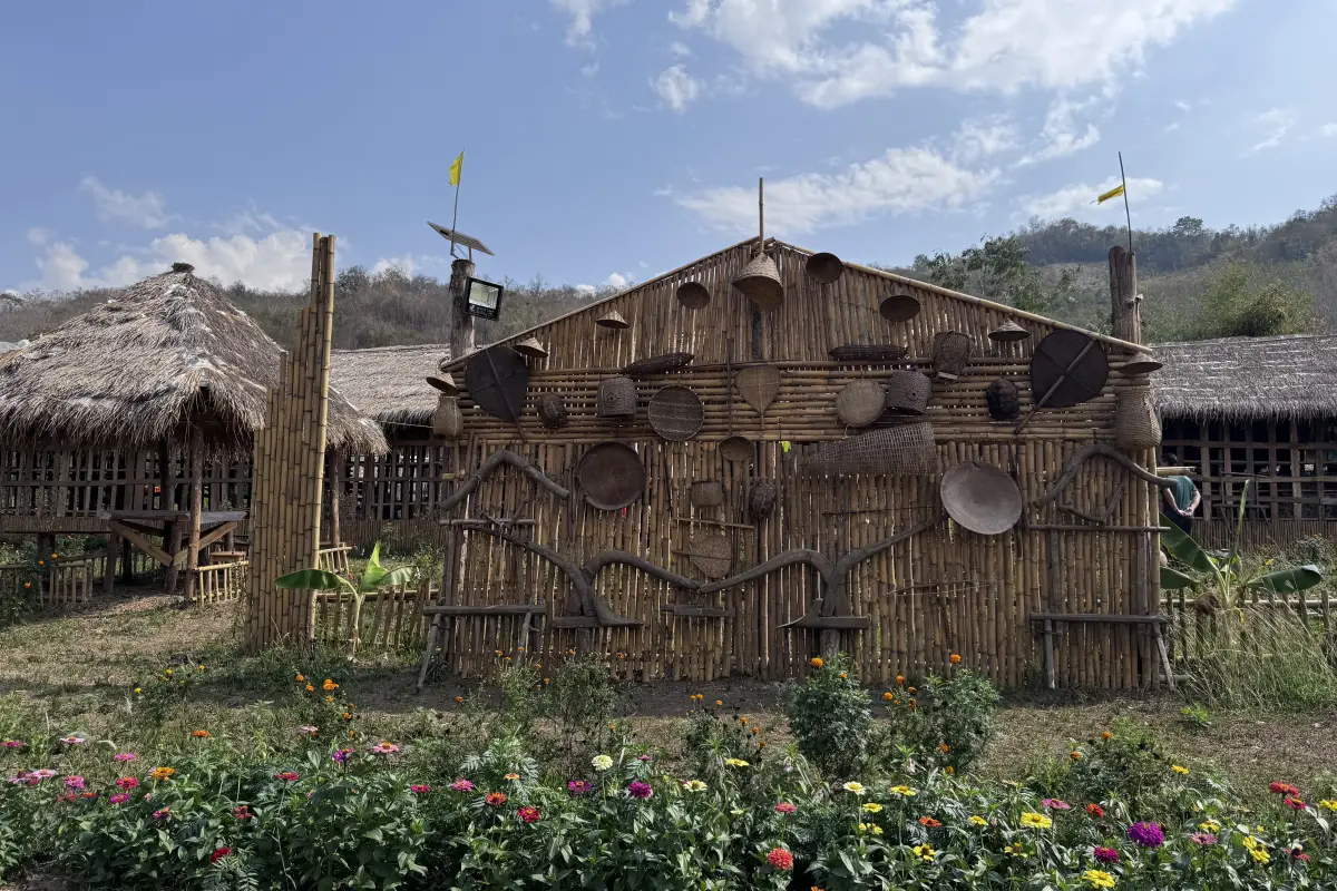 Khmu Exhibition Hall – A Cultural Stop on the Way to Kuang Si Waterfall