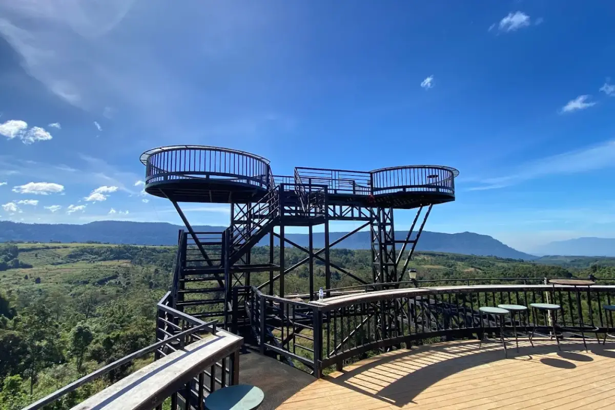 Cafe Hopping Experience in Paksong & the Bolaven Plateau