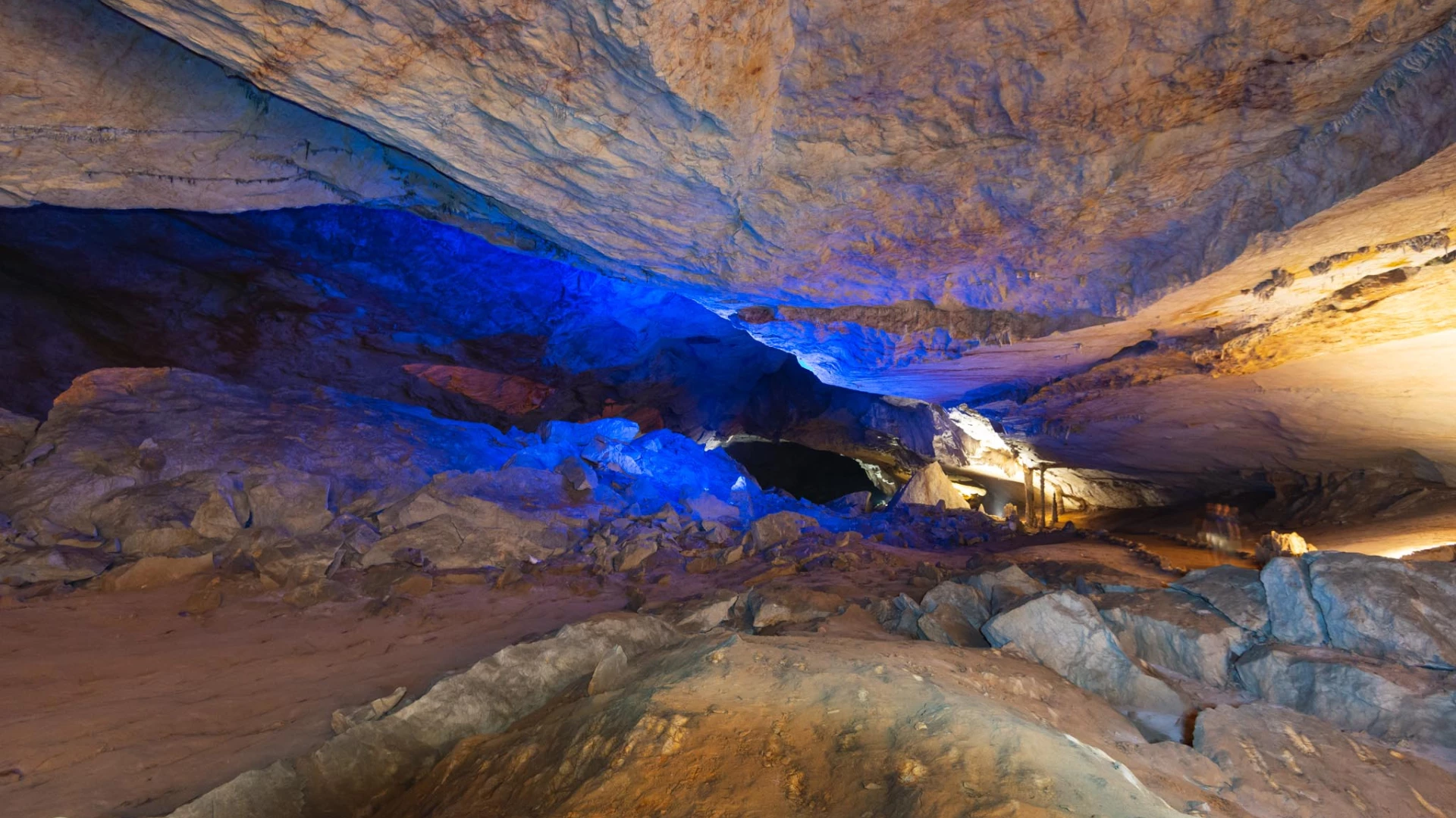 Konglor Cave