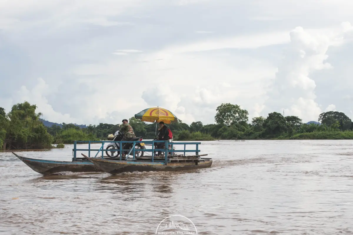 Life on the river at Don Det
