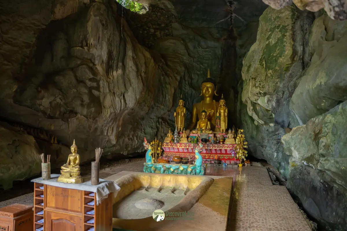 บ้านถ้ำช้าง