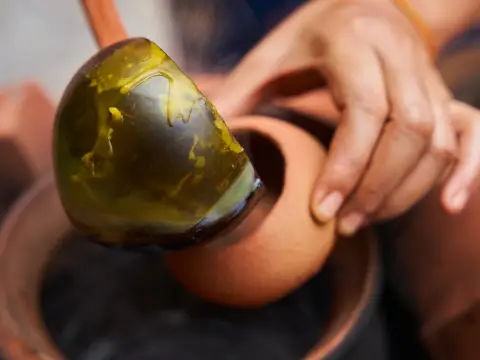 เรียนทำเทียน (พร้อมอาหารกลางวัน)