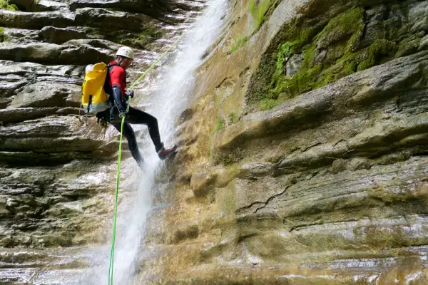 Full-Day Nam Sanarm Canyoning Adventure