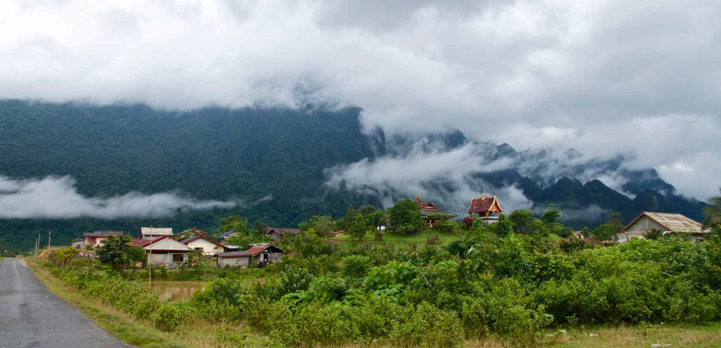 ปั่นจักรยานทัวร์วังเวียง