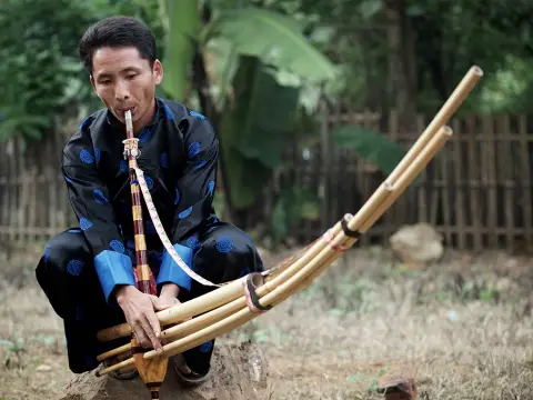 1-Day Naaluang Trek in Nong Khiaw