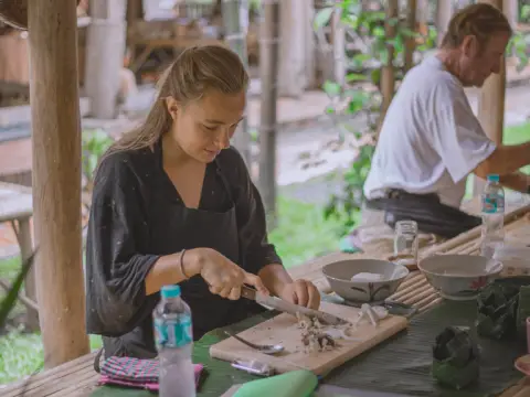 Traditional Cooking Class at Heuanchan Heritage House