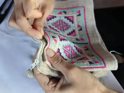 Hmong Embroidery Class