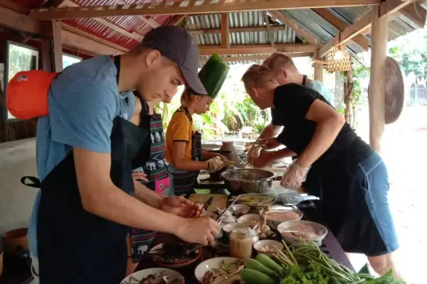 Half-Day Luang Prabang “The Way Of Life Experience”