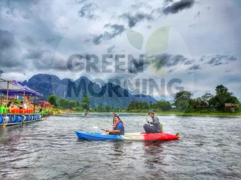 Kayaking on Nam Song River
