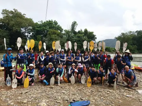 พายเรือคายัค > ถ้ำนางฟ้า > ล่องห่วงยางในถ้ำนอน > อาหารกลางวัน > โหนสลิง > พายเรือคายัค เต็มวัน