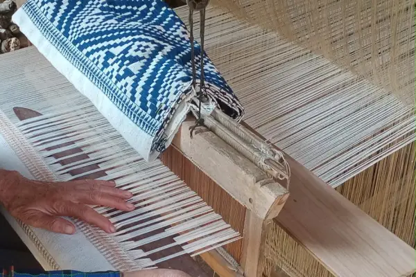 2 Days 1 Night – Handmade Cotton Experience At BanLue Handicrafts Center