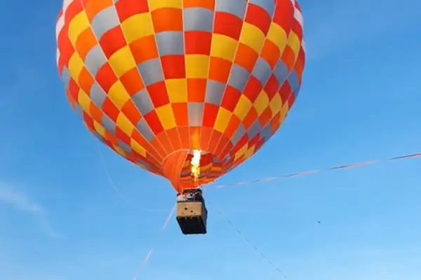 Sunrise Tethered Hot Air Balloon Rides in Vang Vieng