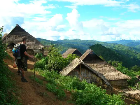 4 Days North Laos Insight Tour - Nam Ou River & Nong Khiaw