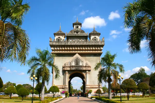 ทัวร์เที่ยวในเวียงจันทน์เต็มวัน