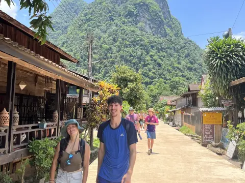 1-Day River Adventure & 100 Waterfalls Trek in Nong Khiaw