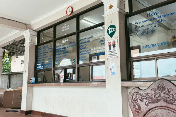 Shared Minivan Transfer: Luang Prabang to Nong Khiaw