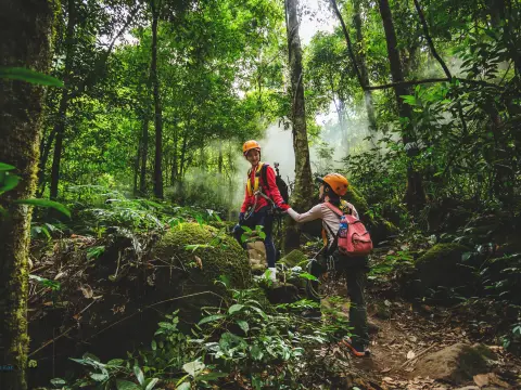 ATV, เดินป่า, สะพานลอยฟ้า, น้ำตกและโรยตัว