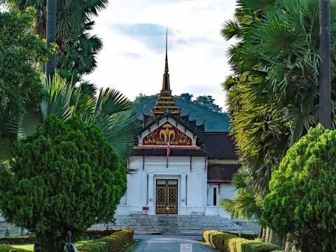 สถานที่เที่ยวจุดเด่นของหลวงพระบาง